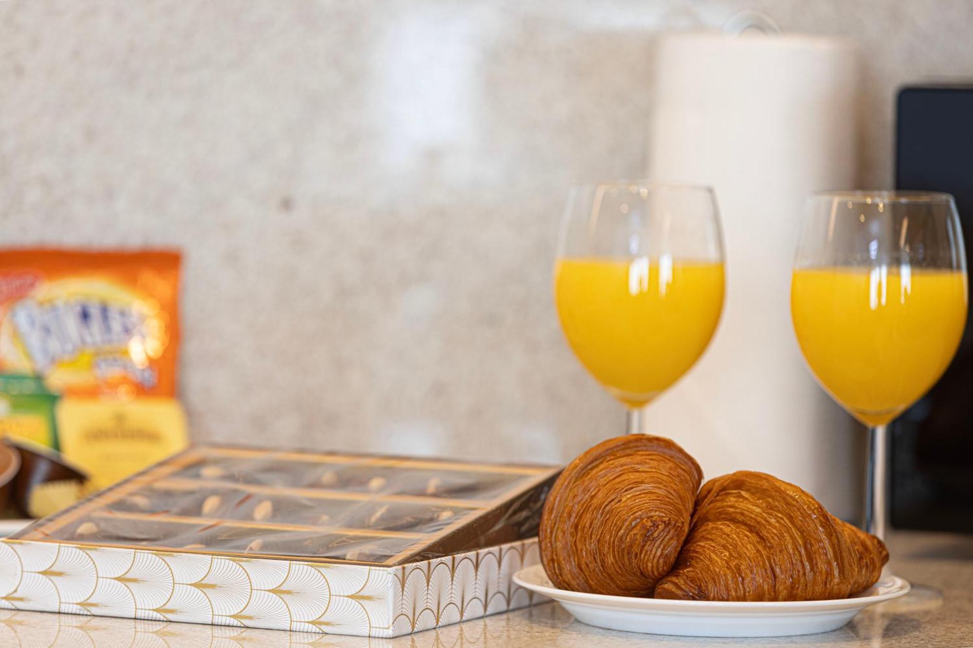 Smartstay At Burj Royale - Full Burj Khalifa View - Brand New Luxury Apartments Dubai Eksteriør bilde
