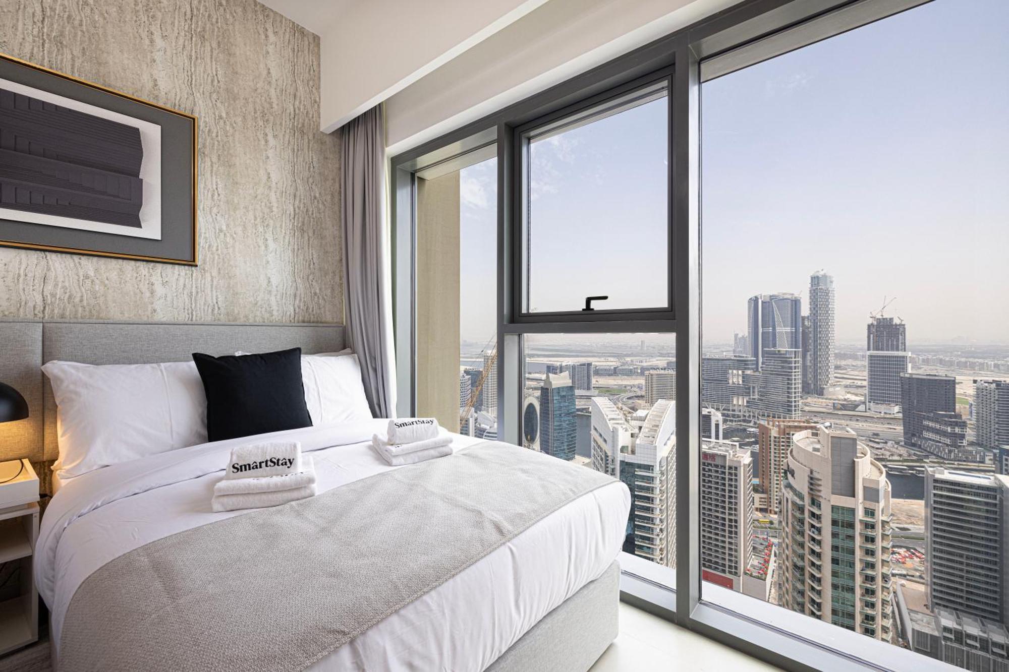 Smartstay At Burj Royale - Full Burj Khalifa View - Brand New Luxury Apartments Dubai Eksteriør bilde