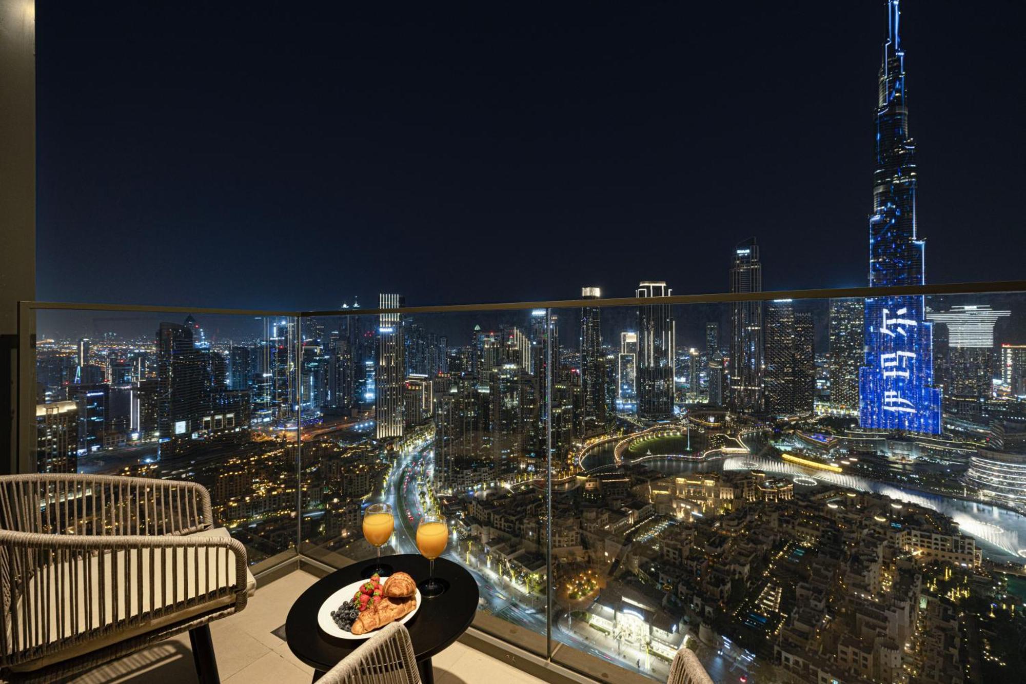 Smartstay At Burj Royale - Full Burj Khalifa View - Brand New Luxury Apartments Dubai Eksteriør bilde